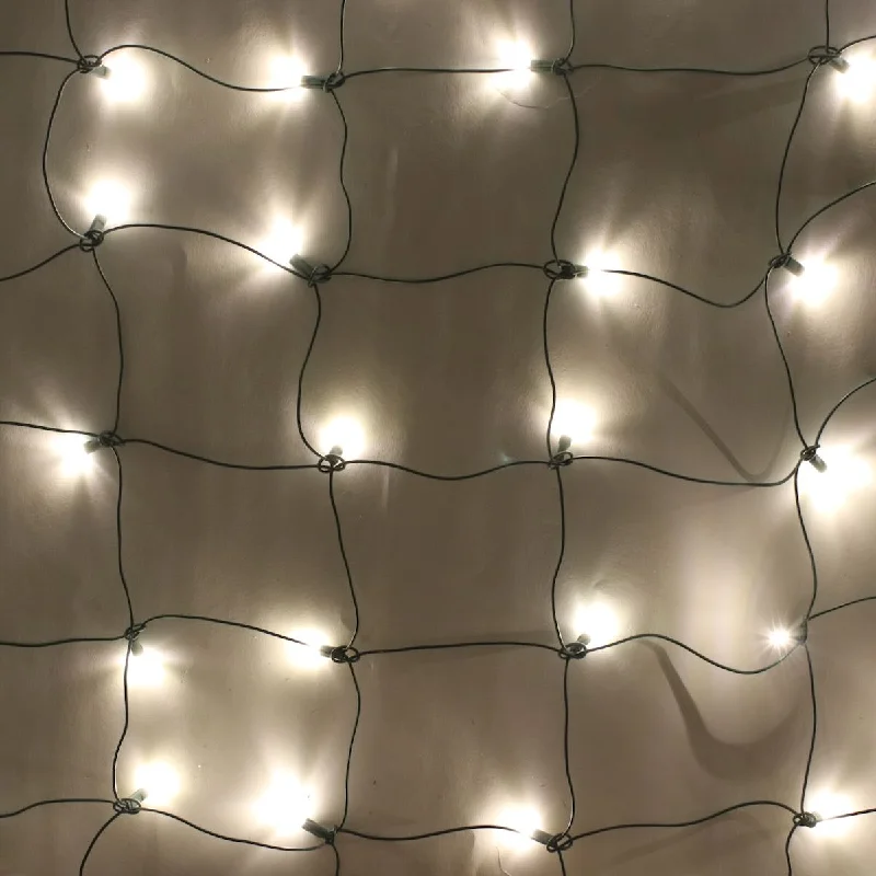 Battery - Operated String Lights for Indoor Use100-light M5 Warm White LED Net Lights, Green Wire Battery - Operated String Lights for Indoor Use100-light M5 Warm White LED Net Lights, Green Wire