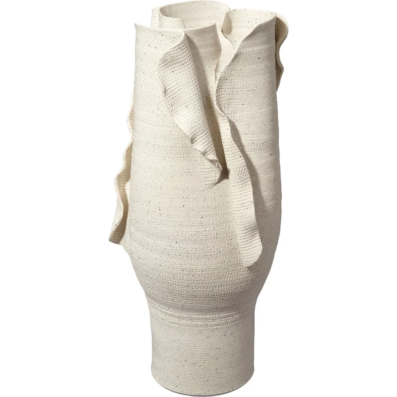 Severed Tall Vessel