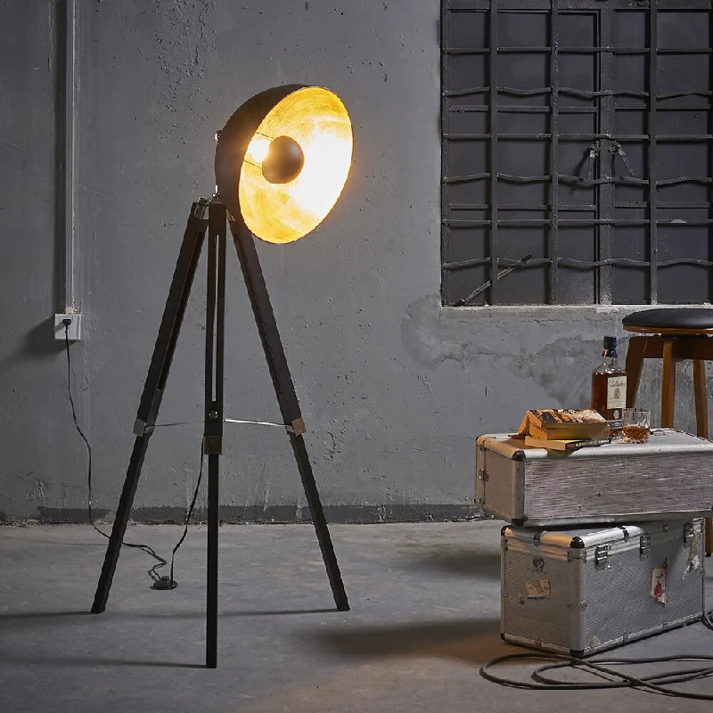 Bohemian Inspired Floor Lamp for Eclectic Home DecorTeamson Versanora - Fascino Black Metal Tripod Floor Lamp Bohemian Inspired Floor Lamp for Eclectic Home DecorTeamson Versanora - Fascino Black Metal Tripod Floor Lamp