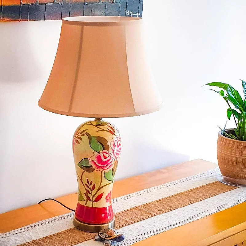 modern minimalist table lamps for contemporary living roomsLantau Table Lamp Modern in Flower/Gold modern minimalist table lamps for contemporary living roomsLantau Table Lamp Modern in Flower/Gold